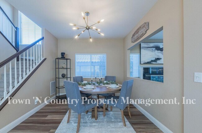 Building Photo - Luxury Las Palmas II Home with Upgrades, Flexible Living Space & Top School Districts