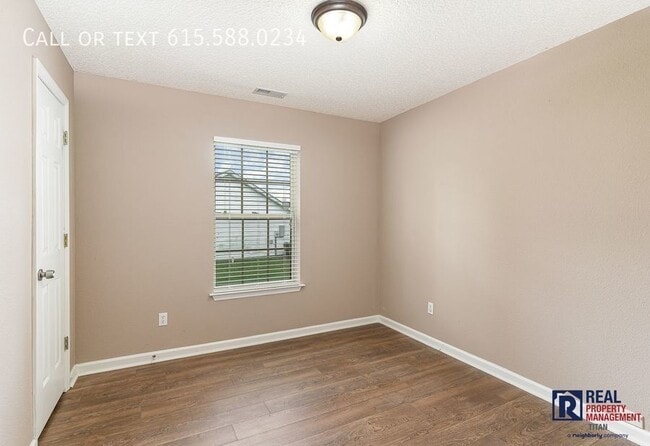 Building Photo - 2824 Canary Ct