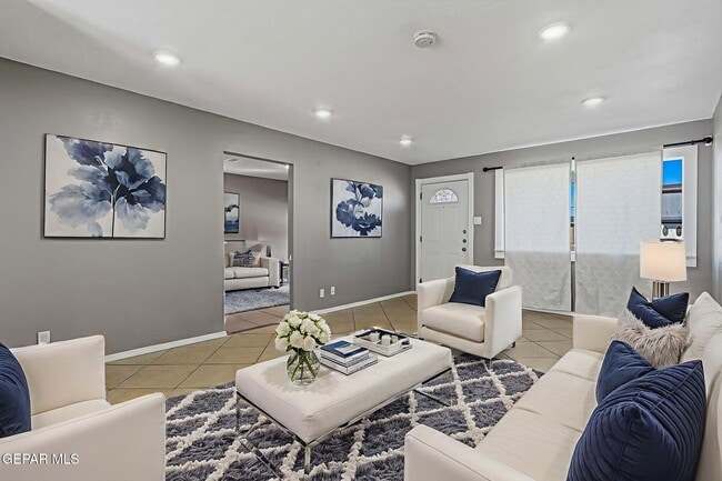 Building Photo - 5934 Flounder Dr