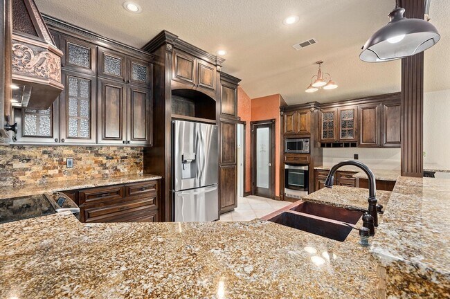 Building Photo - 30117 Hacienda Ln