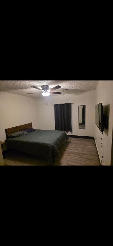 Building Photo - 613 W Sequoyah Ave