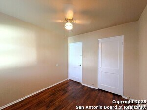 Building Photo - 103 Harwood Dr