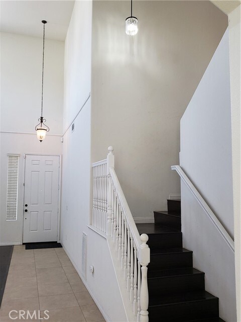 Building Photo - 7117 Silverwood Dr
