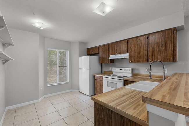 Building Photo - 2567 Riva Ct