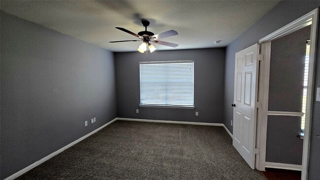 Building Photo - 7122 Sunrise Hill Ln