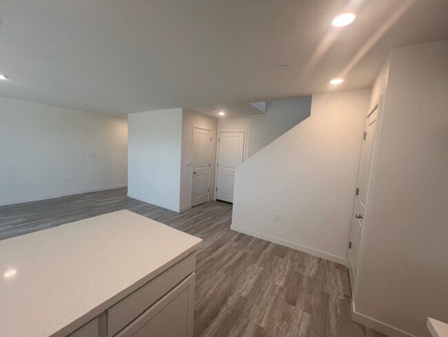 Building Photo - Brand New DR Horton Solar Smart Home with 4 Bedrooms.