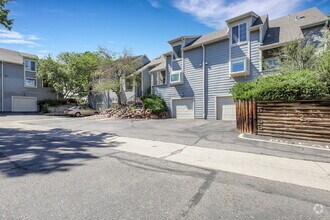 Building Photo - $2,895 - 3 Bed, 2.5 Bath Townhome with Fin...