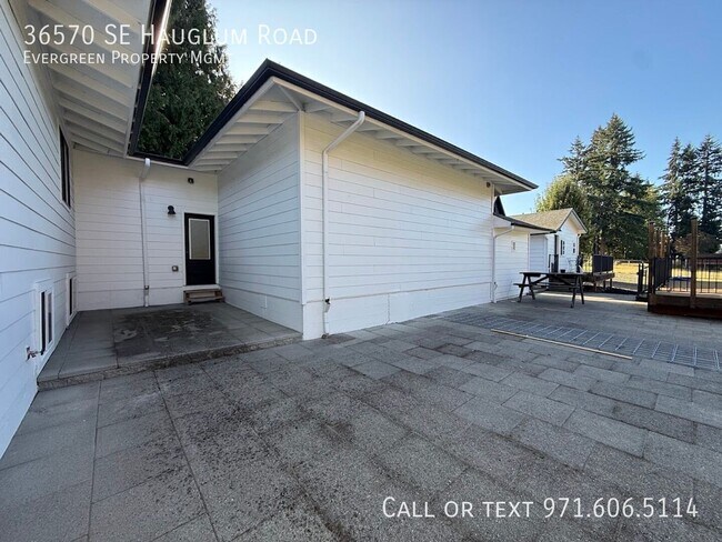 Building Photo - 36570 SE Hauglum Rd