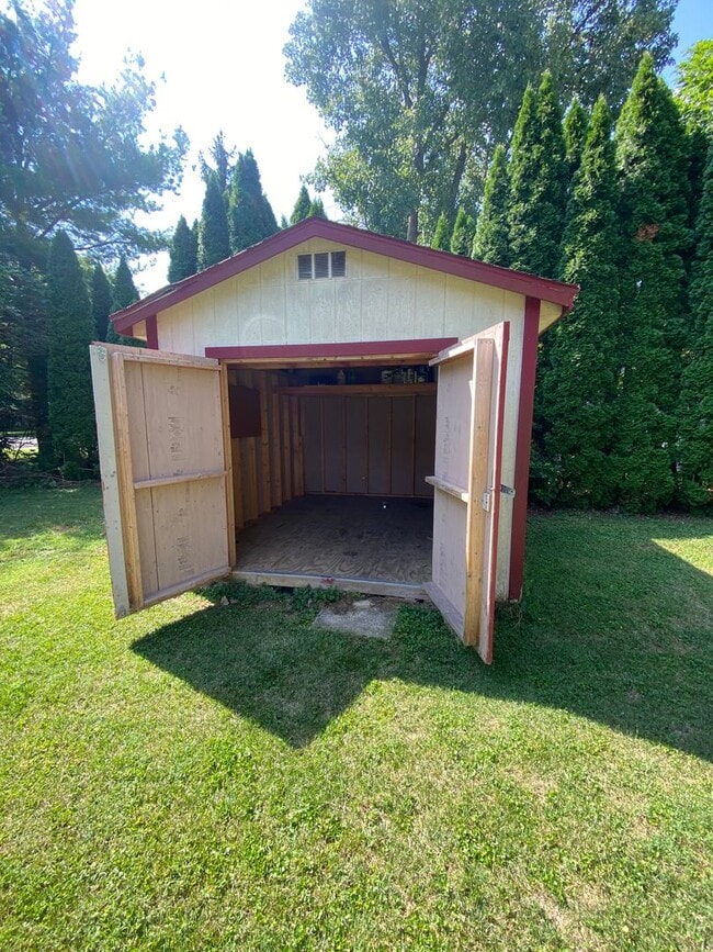 Building Photo - 4471 Ambridge Ln