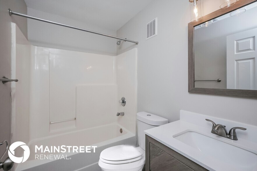 Building Photo - 9810 Williamsborough Ln