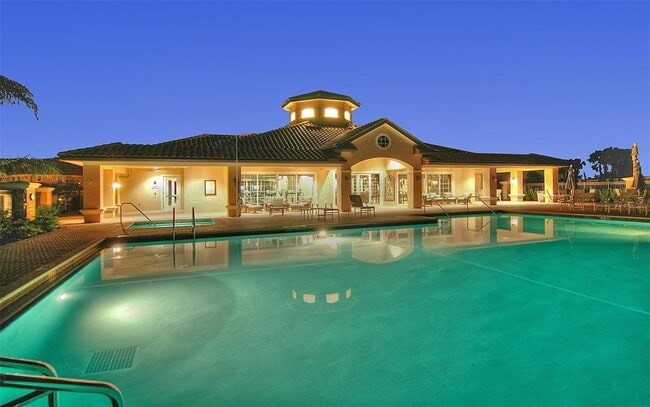 Building Photo - 8363 Miramar Way