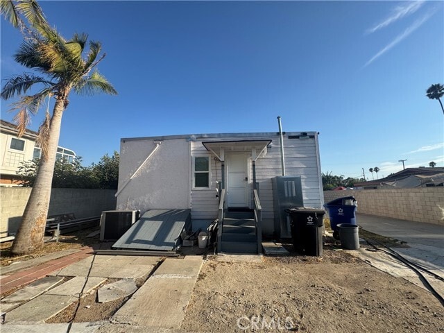 Building Photo - 7909 Whitmore St