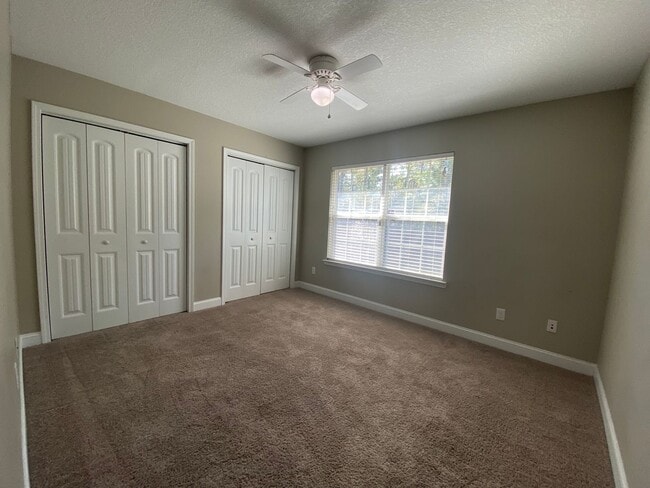 Building Photo - COMING EARLY MAY 2026! (Pet Friendly)