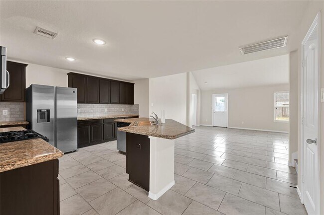 Building Photo - 29115 Jacobs River Dr