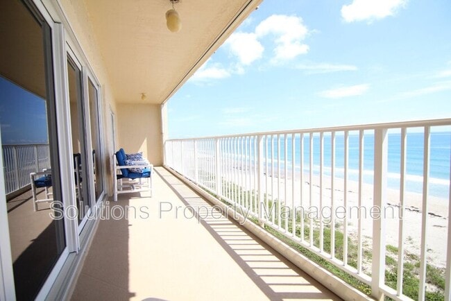 Building Photo - 1095 N Hwy A1A