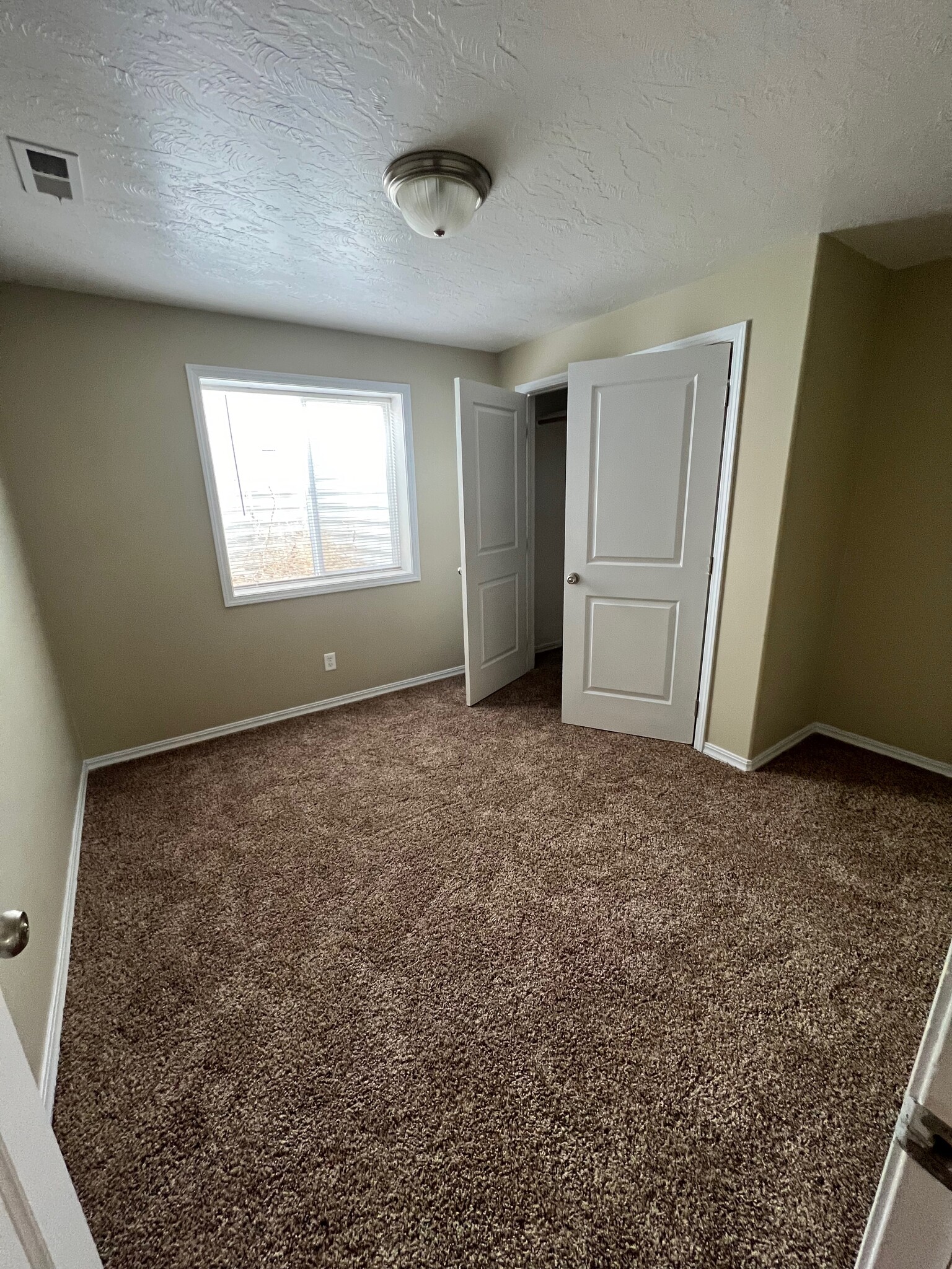 downstairs bedroom - 4118 E 82 N