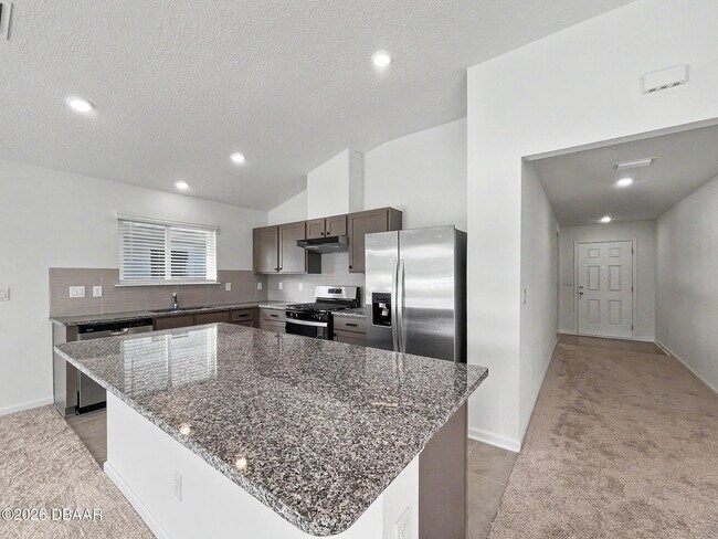 Building Photo - 55 Signet Cir