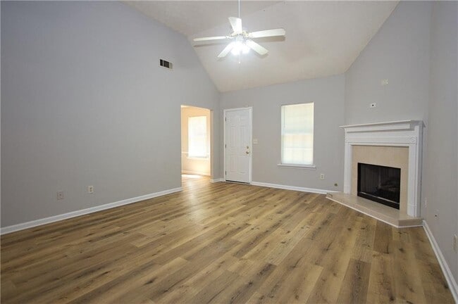 Building Photo - 4442 Gaelic Way SW