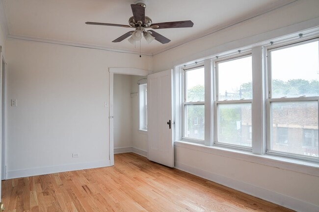 Interior Photo - Avers & Lawrence