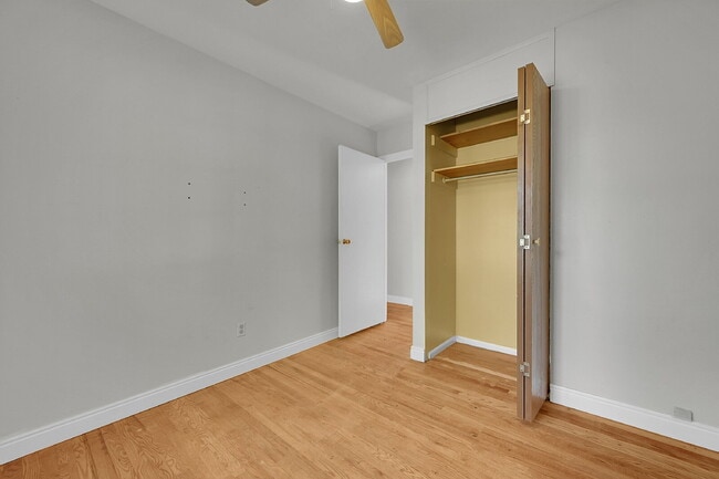 Building Photo - $2,795.00  - 4 Beds, 2 Baths, Single Famil...