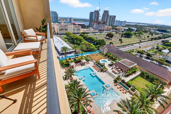 Building Photo - 550 Okeechobee Blvd