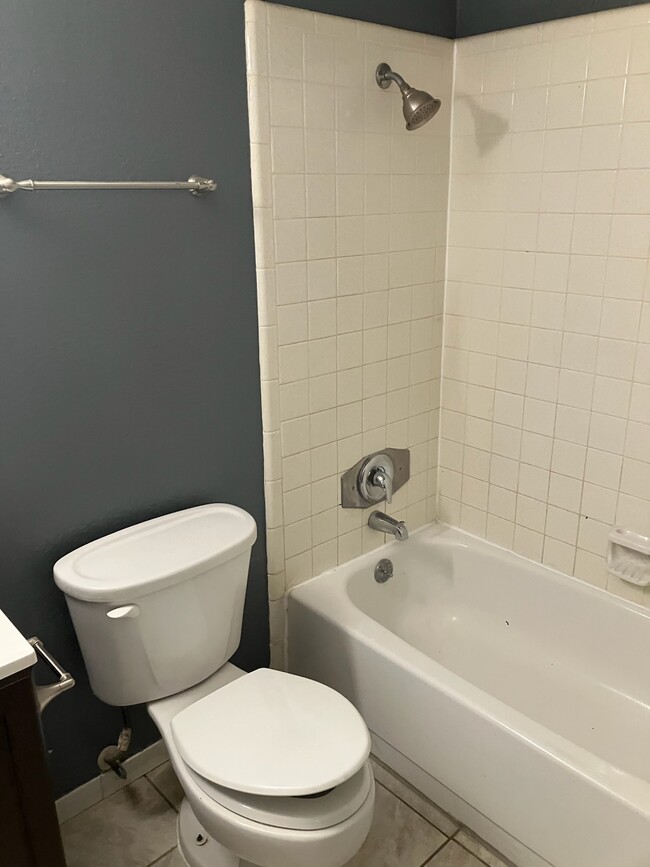 Building Photo - 13615 Primwood St