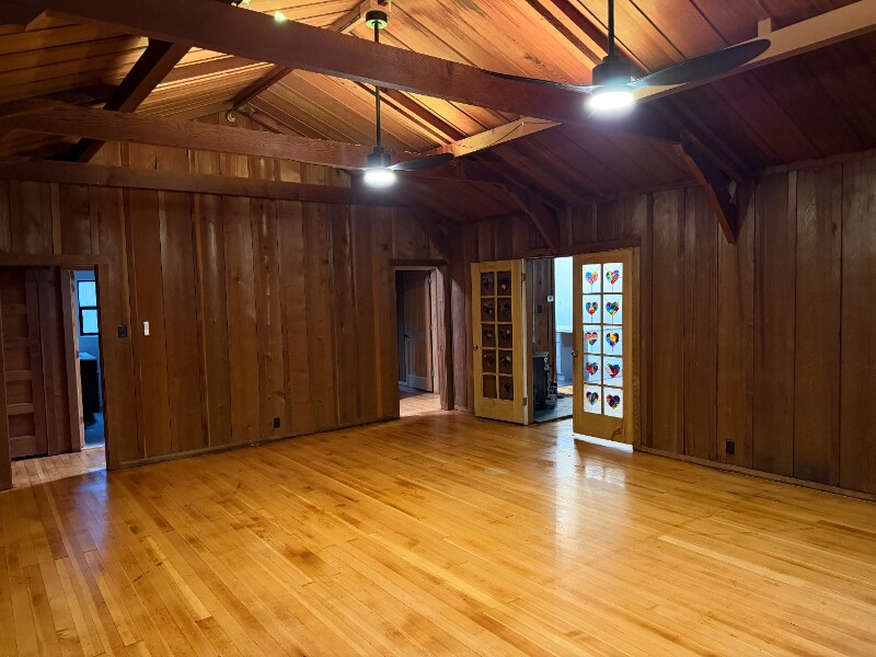 Building Photo - 19479 Hidden Valley Rd