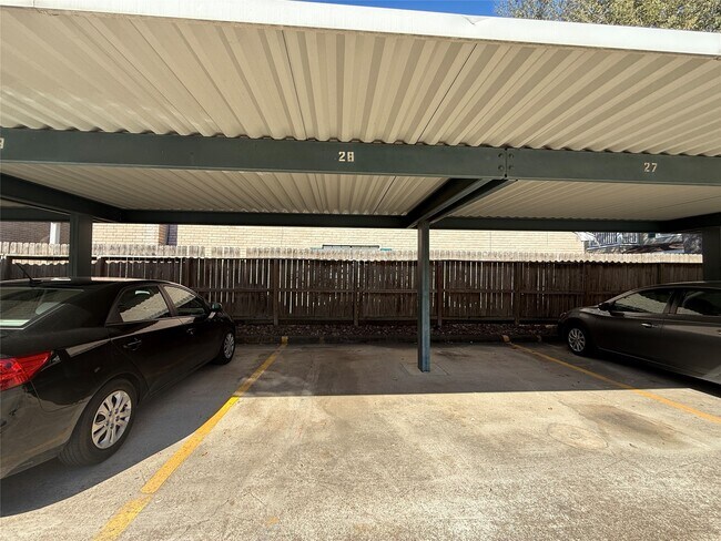 Building Photo - 2250 Bering Dr