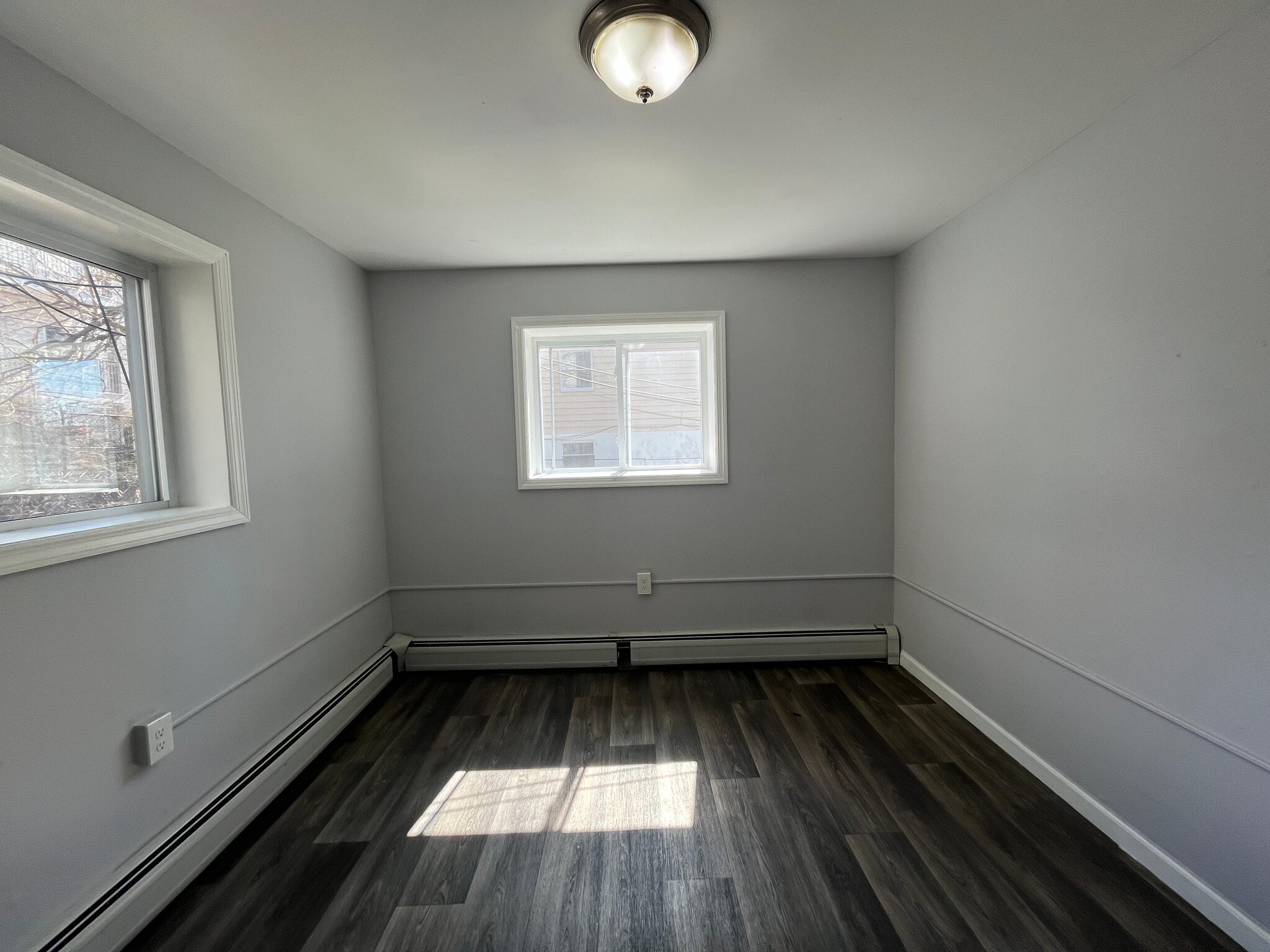 Building Photo - 98 Old Bergen Rd