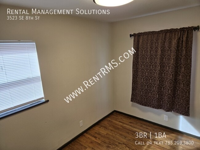 Building Photo - 3523 SE 8th St