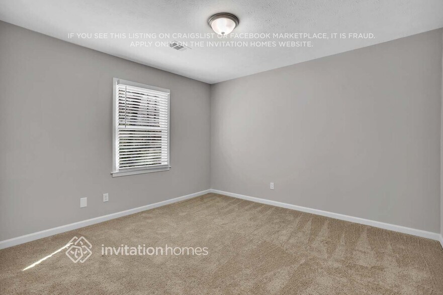 Building Photo - 841 Sugar Creek Way SE