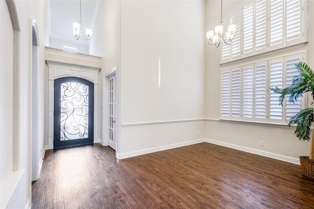 Building Photo - 1407 Bridle Blvd