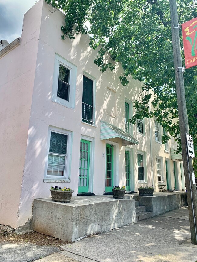 Building Photo - 9 S Crenshaw Ave