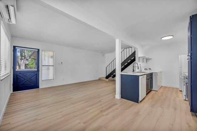 Building Photo - 612 Pine Meadows Dr