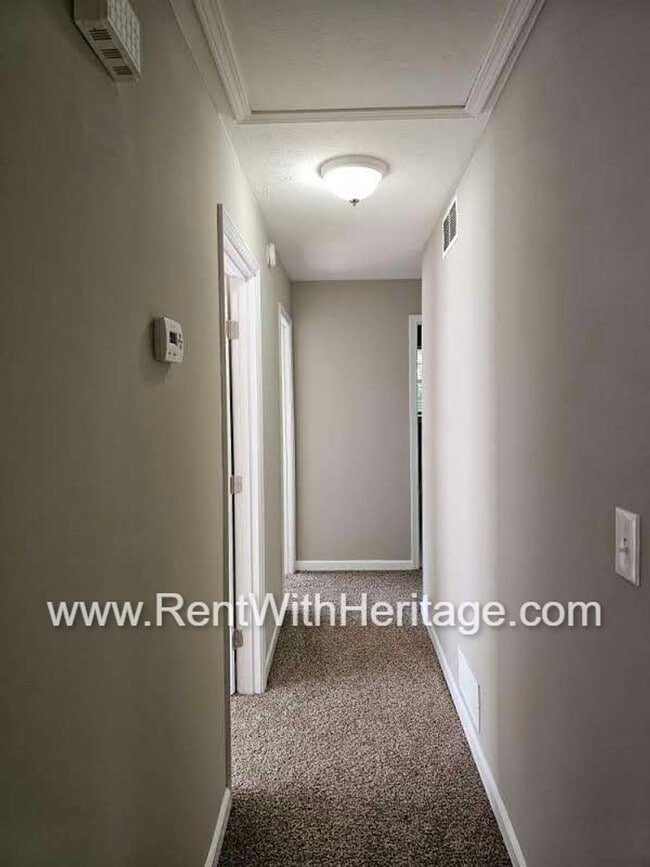 Building Photo - WOW! Fantastic Ranch With All The Upgrades...