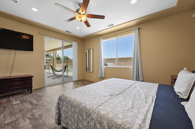 Building Photo - 47432 Harbour Lights Ln