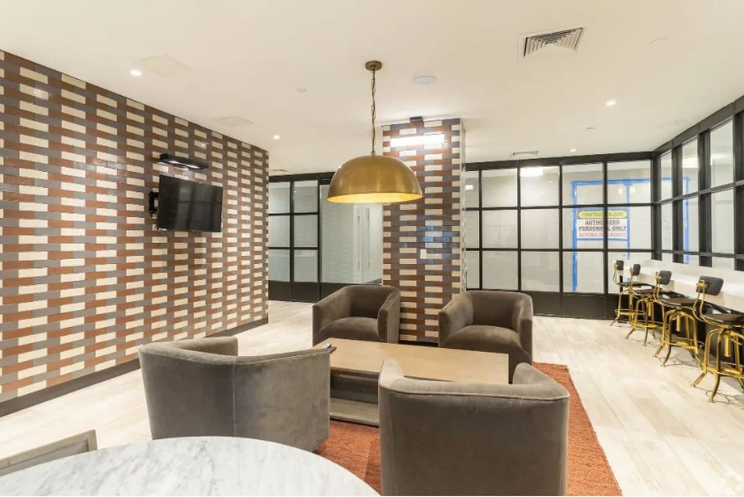 Building Photo - 152-11 89th Ave