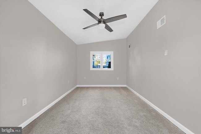 Building Photo - 333 Magothy Beach Rd