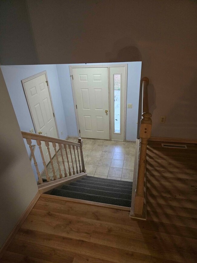 Building Photo - 2623 Edgewood Ln