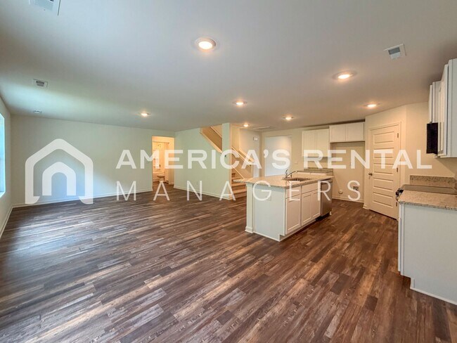 Building Photo - DEPOSIT PENDING! New Construction Home for Rent!