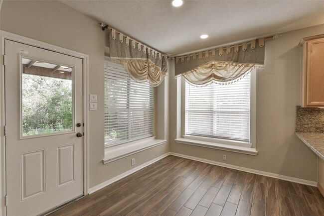 Building Photo - 21808 Maidens Crossing Dr