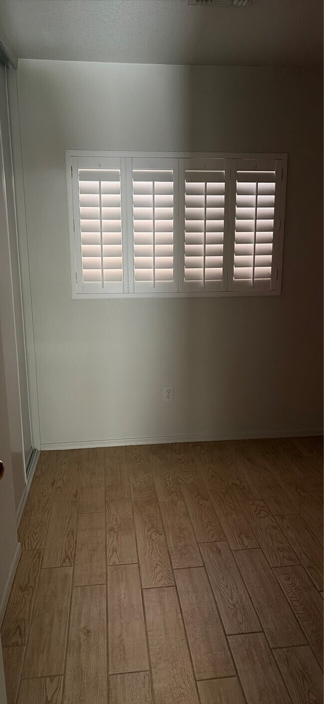 Building Photo - 3448 S Chaparral Rd