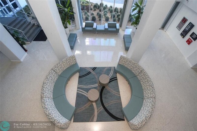 Building Photo - 405 N Ocean Blvd