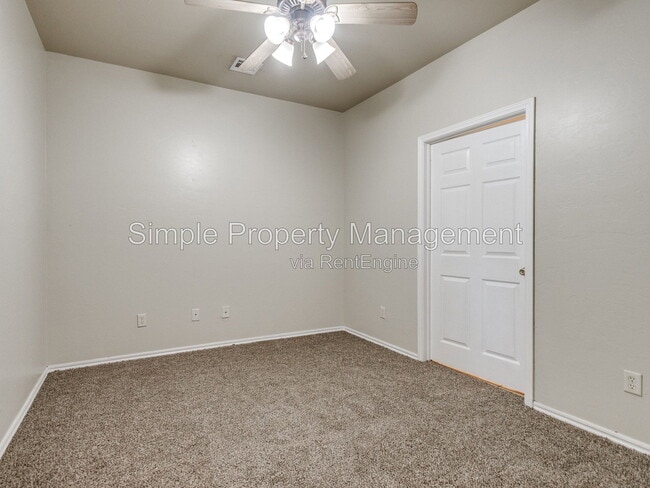 Building Photo - 14625 Gilbert St