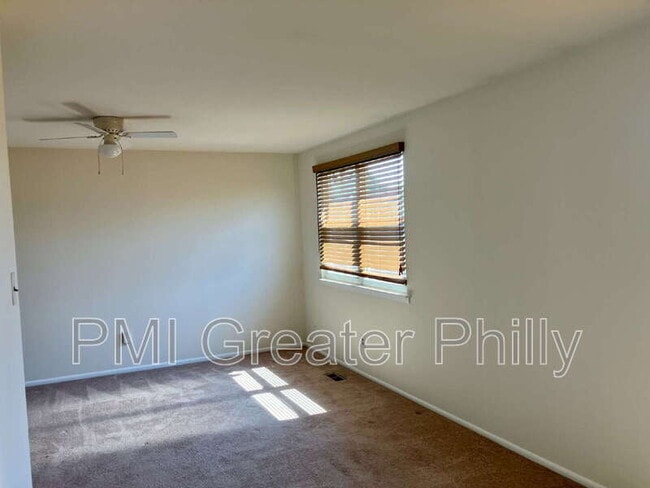 Building Photo - 2466 Brandon Ct