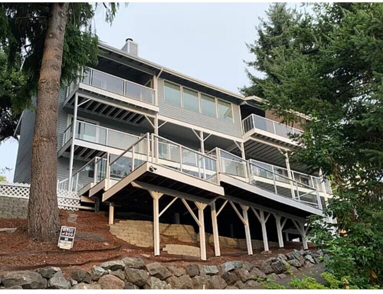 Building Photo - 13603 SE 55th Pl