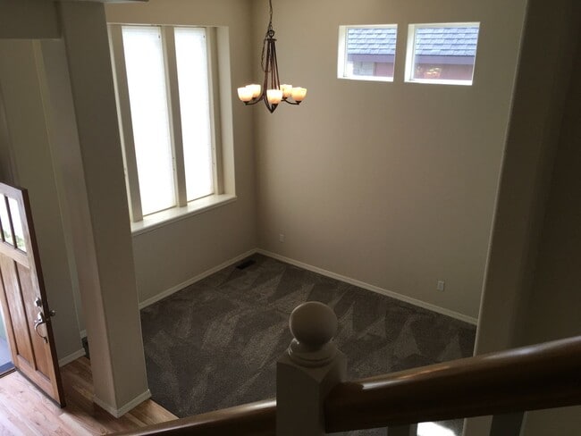 Building Photo - $1,000 off 1st Month's Rent!!! Gorgeous River Canyon Community Home!