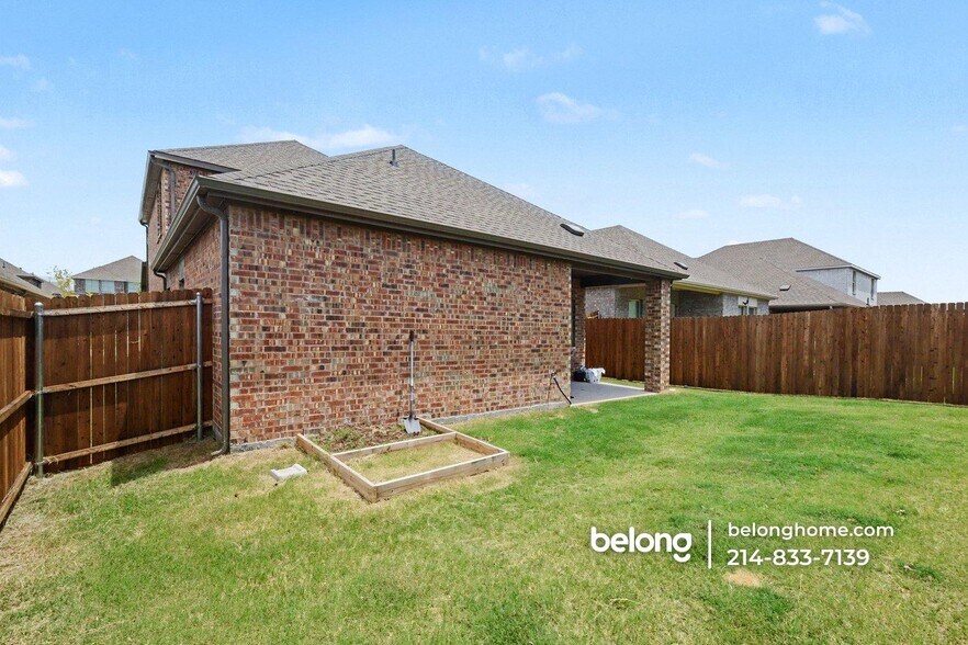 Building Photo - 1109 Sunflower Ln
