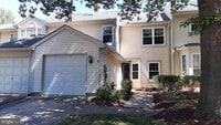 Building Photo - 7 Towpath Ct