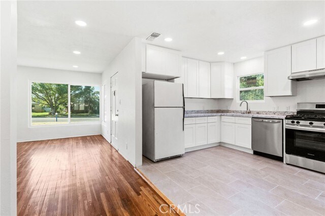 Building Photo - 168 E Highland Ave